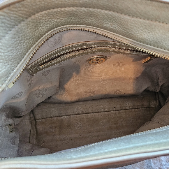 Tory Burch Gold Tote Bag with Crossbody Strap - Picture 8 of 15